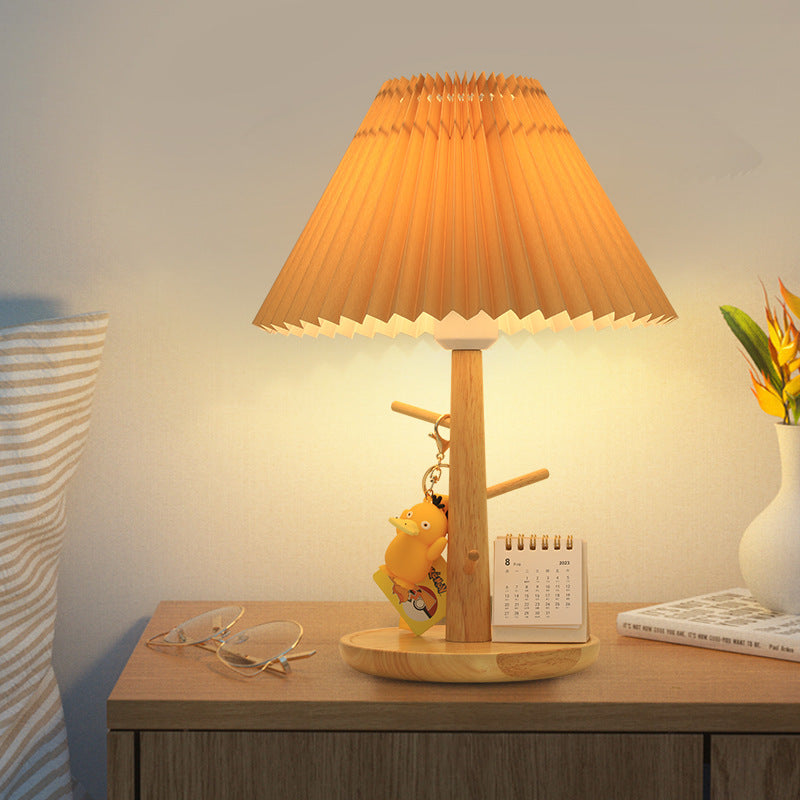 Pleated Vintage Nordic Table Lamp